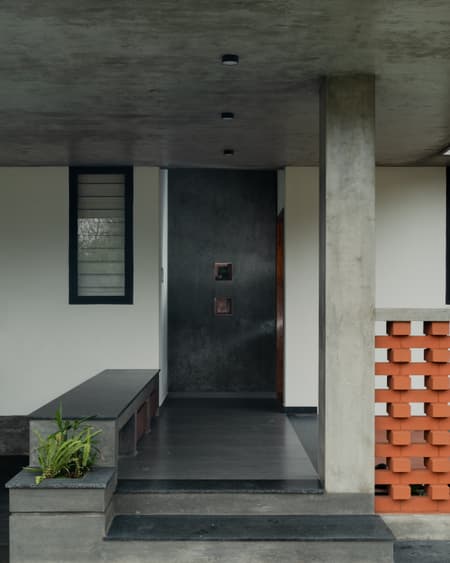 Voids in Thread: A Close-Knit Home