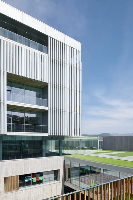 Aldapeta María Ikastetxea School