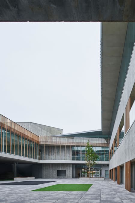 Aldapeta María Ikastetxea School