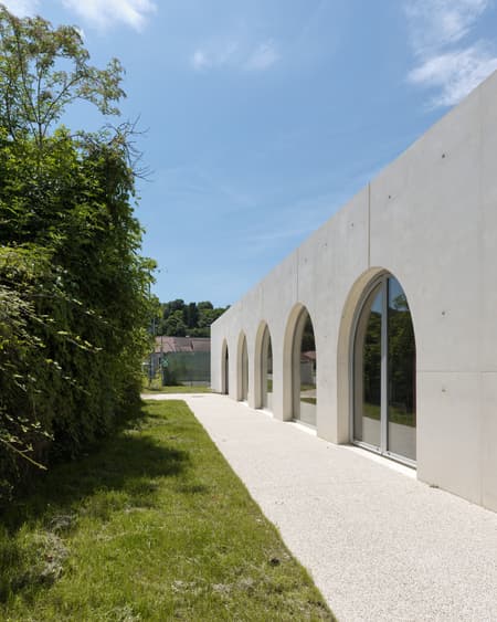 VAULX MILIEU