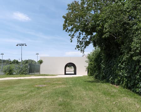 VAULX MILIEU