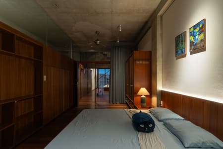 Timeless House