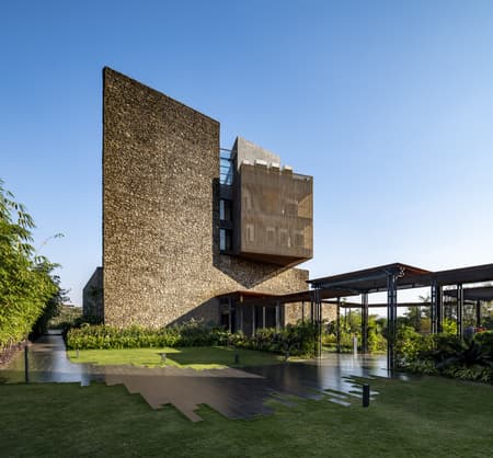 Radisson Resort & Spa