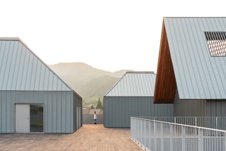 7Hills Yard - Hillstation Brand Center