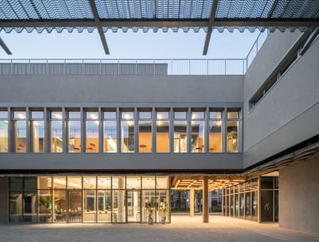 7Hills Yard - Hillstation Brand Center