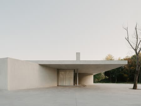 Reception Pavilion - Georgia