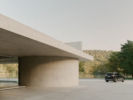 Reception Pavilion - Georgia