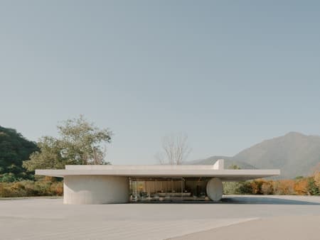Reception Pavilion - Georgia