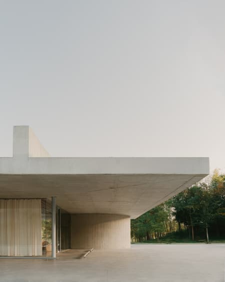 Reception Pavilion - Georgia