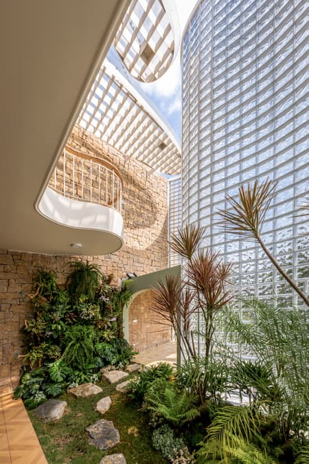 Crystal Pavilion House