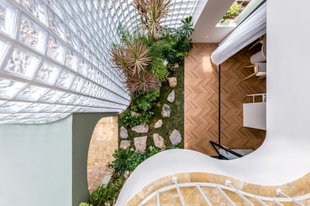 Crystal Pavilion House