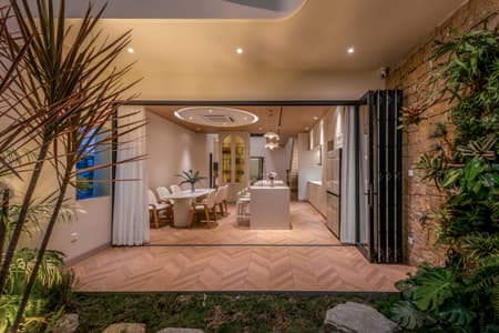 Crystal Pavilion House