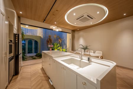Crystal Pavilion House