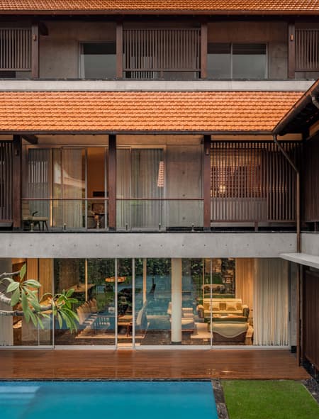 Five Courtyard House