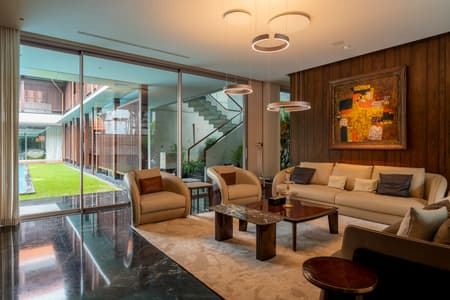 Five Courtyard House