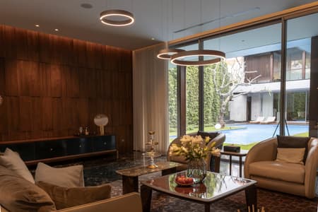 Five Courtyard House