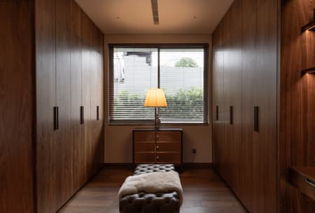 Five Courtyard House