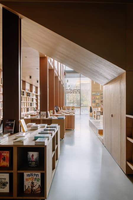 PAGEONE – Vinyl Concept POLPAS