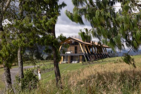 La Miradora House