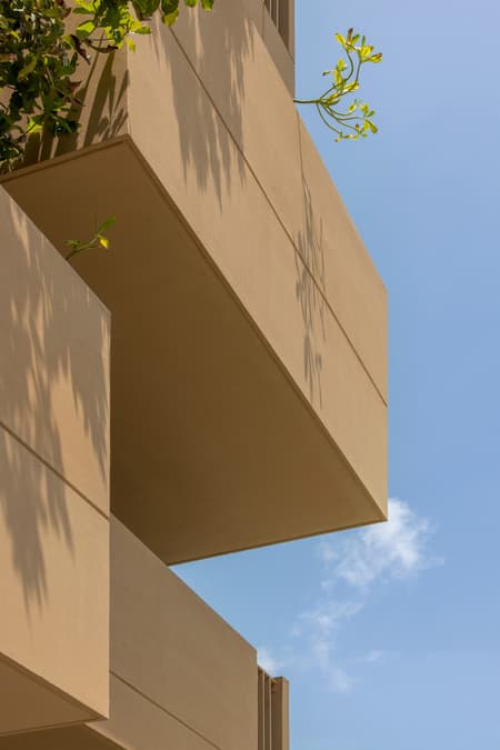The Flying Block