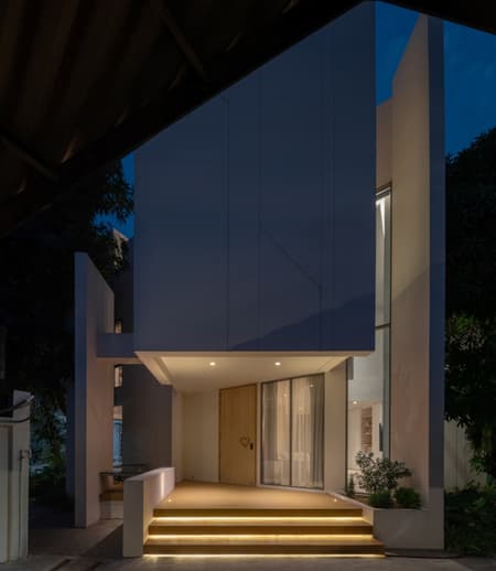 M House