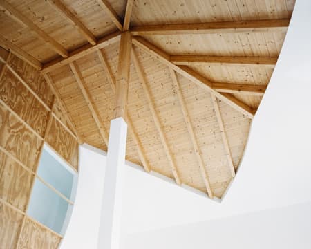  cut(outs) – ceiling, walls and pillar