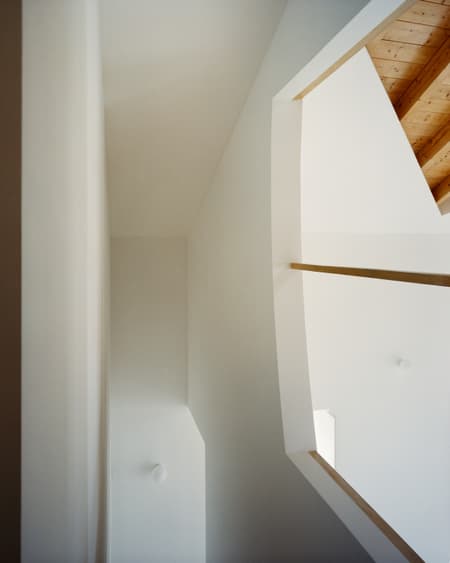  cut(outs) – ceiling, walls and pillar