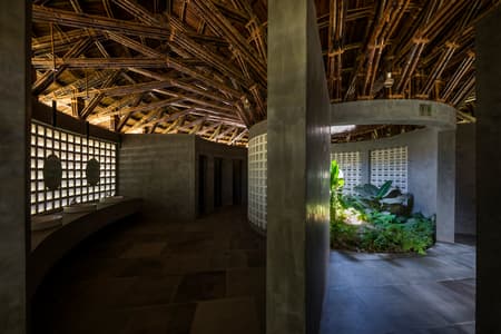 Huong An Vien Visiting Center