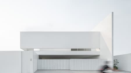 Lucent House