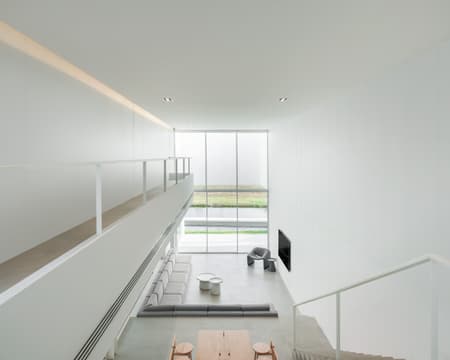 Lucent House