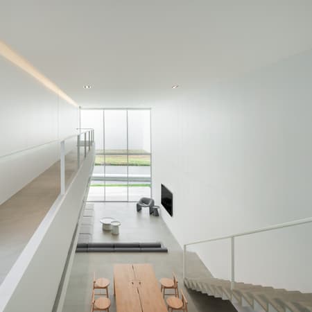 Lucent House