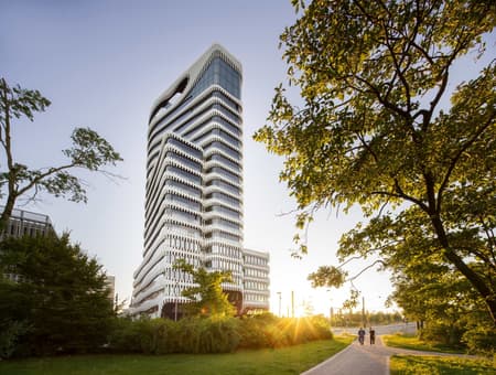 ZIPPER RKM 740 Tower