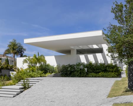 CS HOUSE