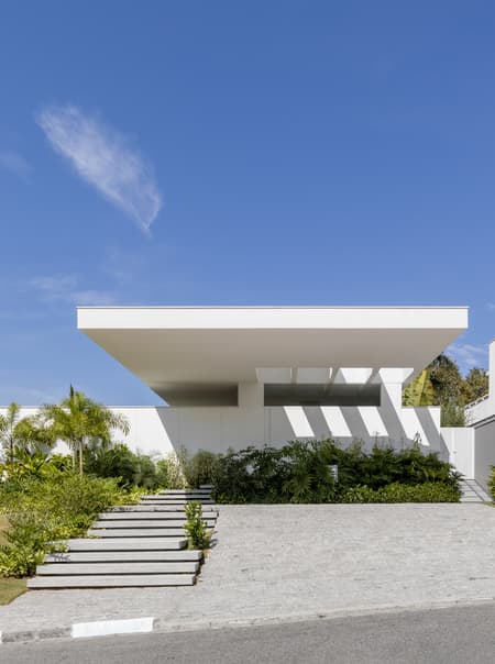 CS HOUSE