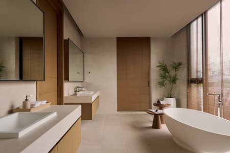 Khun Atiruj Residence