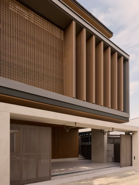 Khun Atiruj Residence