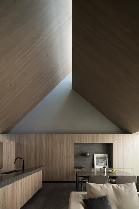 ESPACE House