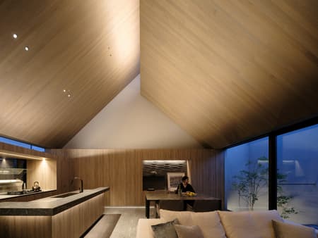 ESPACE House