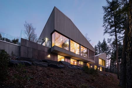 Memphremagog House