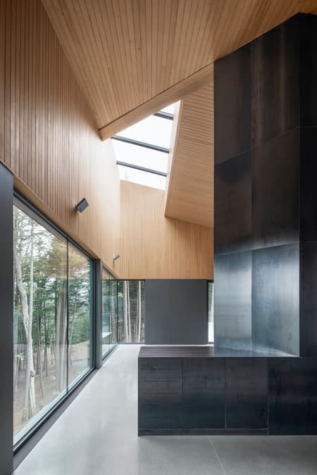Memphremagog House