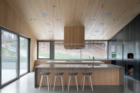 Memphremagog House