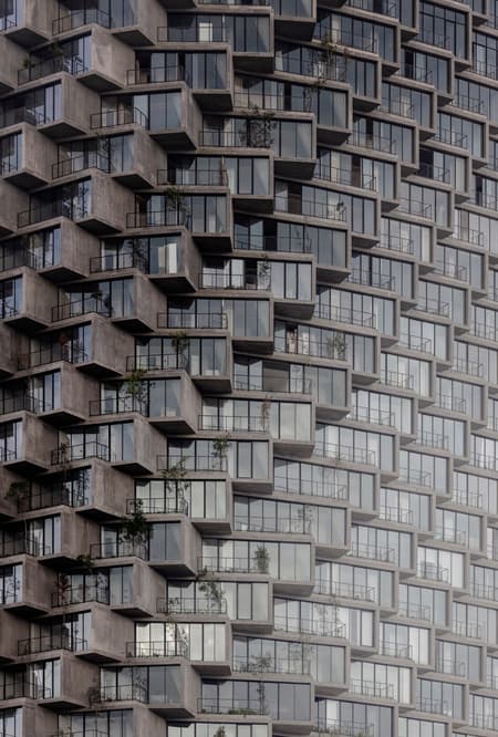 IQON Building
