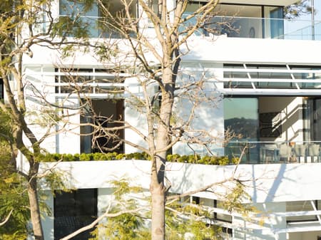 Earth-Ship House