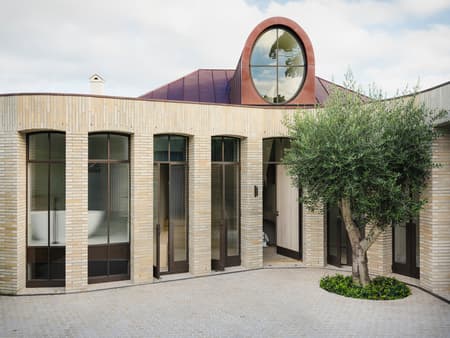 ReclaYm House