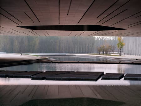 Yellow River National Museum Building and Park