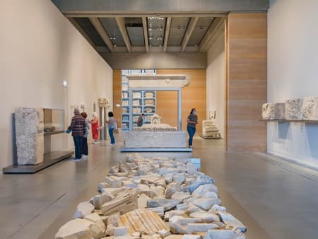 Narbo Via Museum
