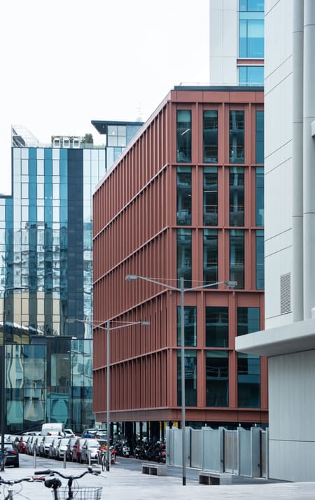 Pirelli 35 Office Building