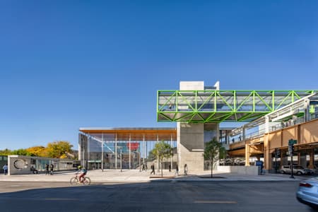 Damen Green Line Station