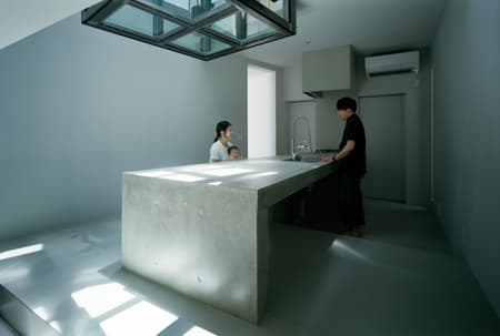 Sunroom House in Tsukaguchi 