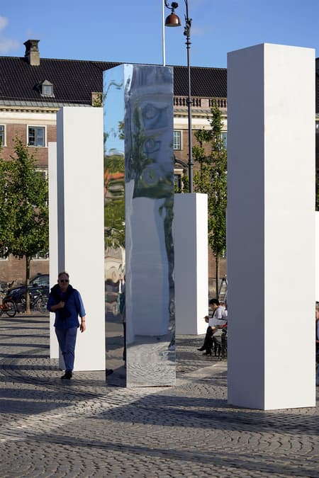 50 Queens Installation